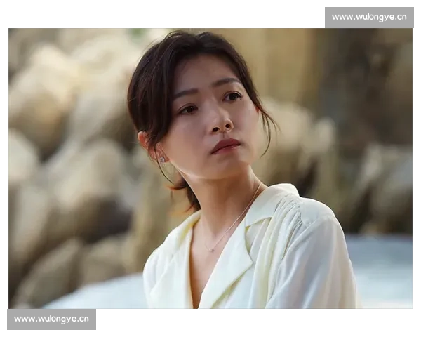 《县委大院：一场风云变幻的地方权力博弈与人性考验》